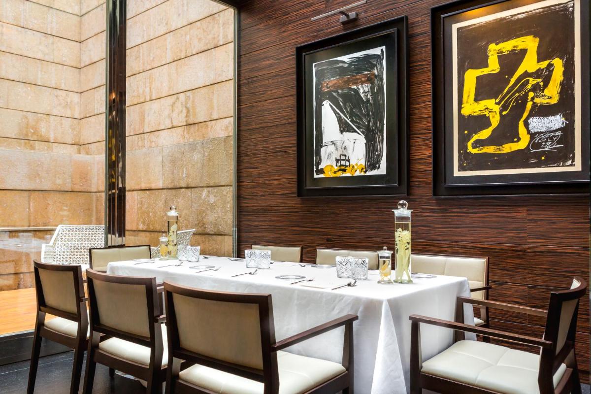 Imagen de la galería de Hotel Urban, a Small Luxury Hotel of the World, en Madrid