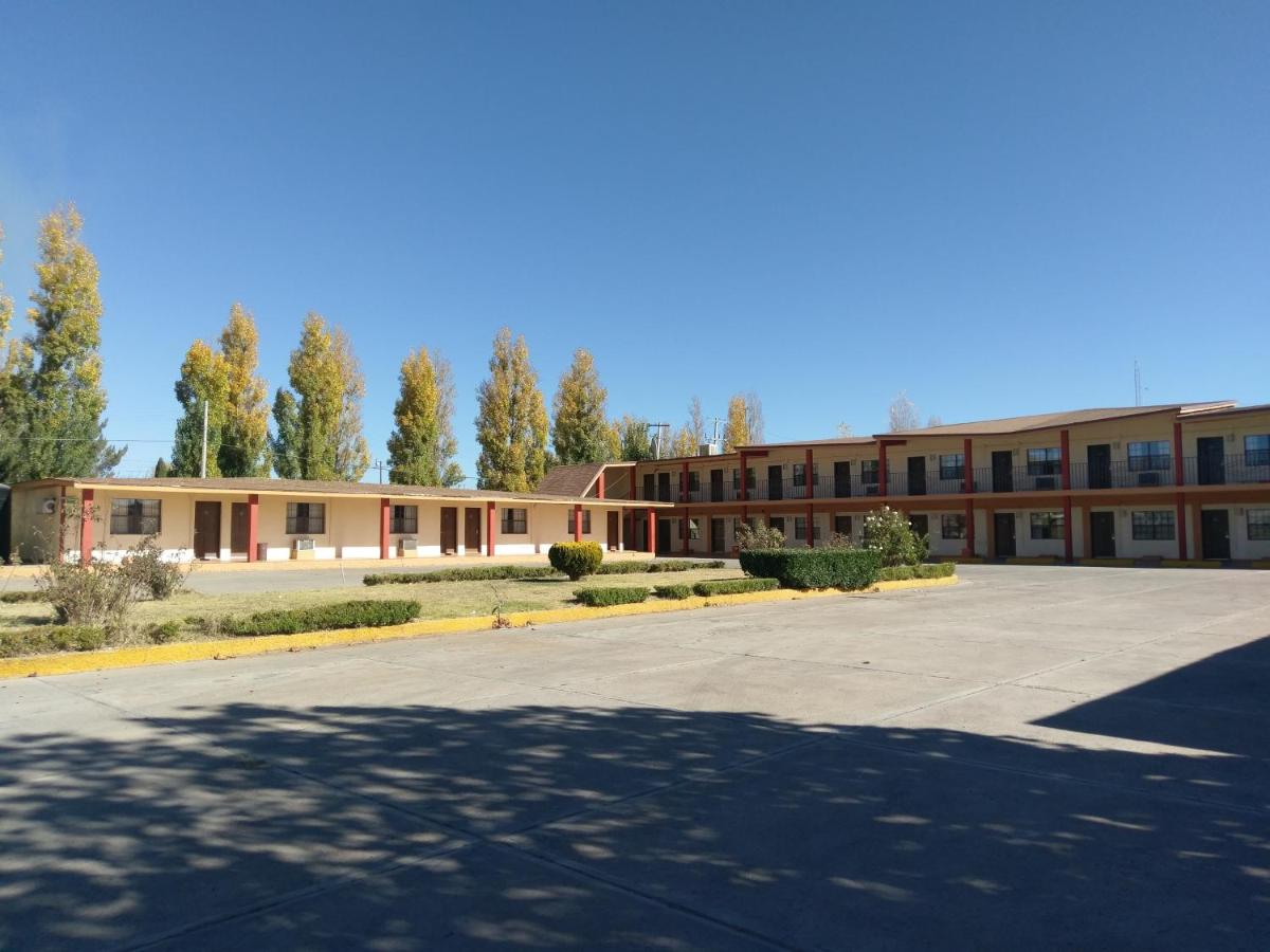 Hotel del Camino - Housity