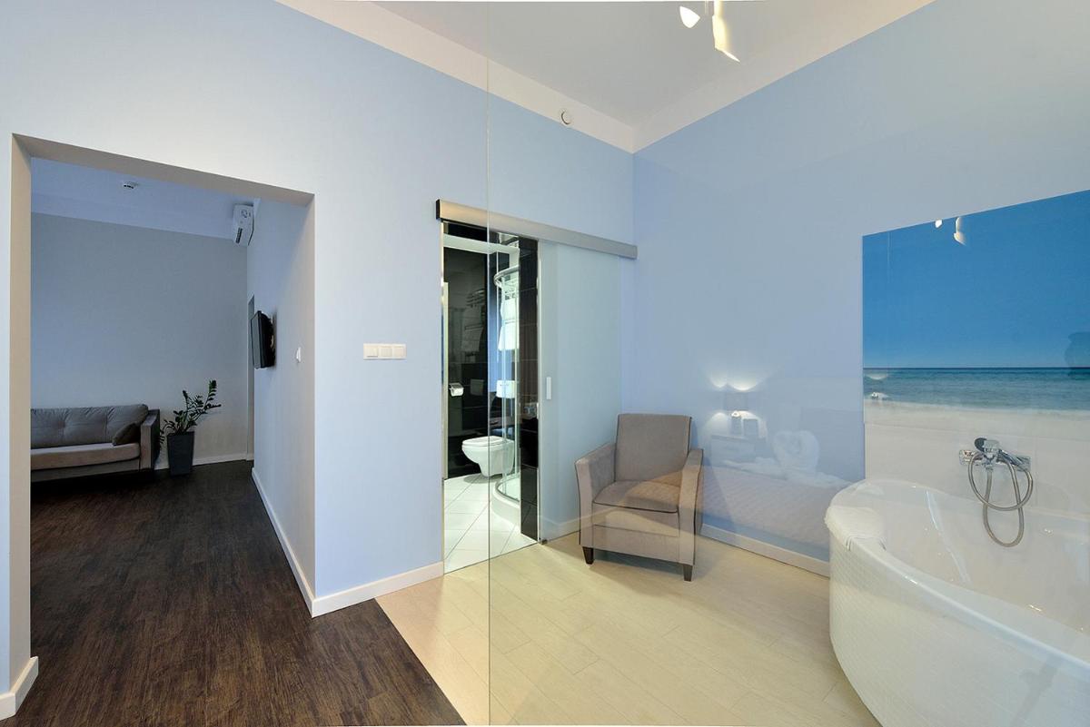 Nova Stodola - Housity