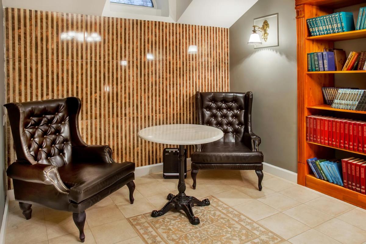 Bulgakov Residence - Housity