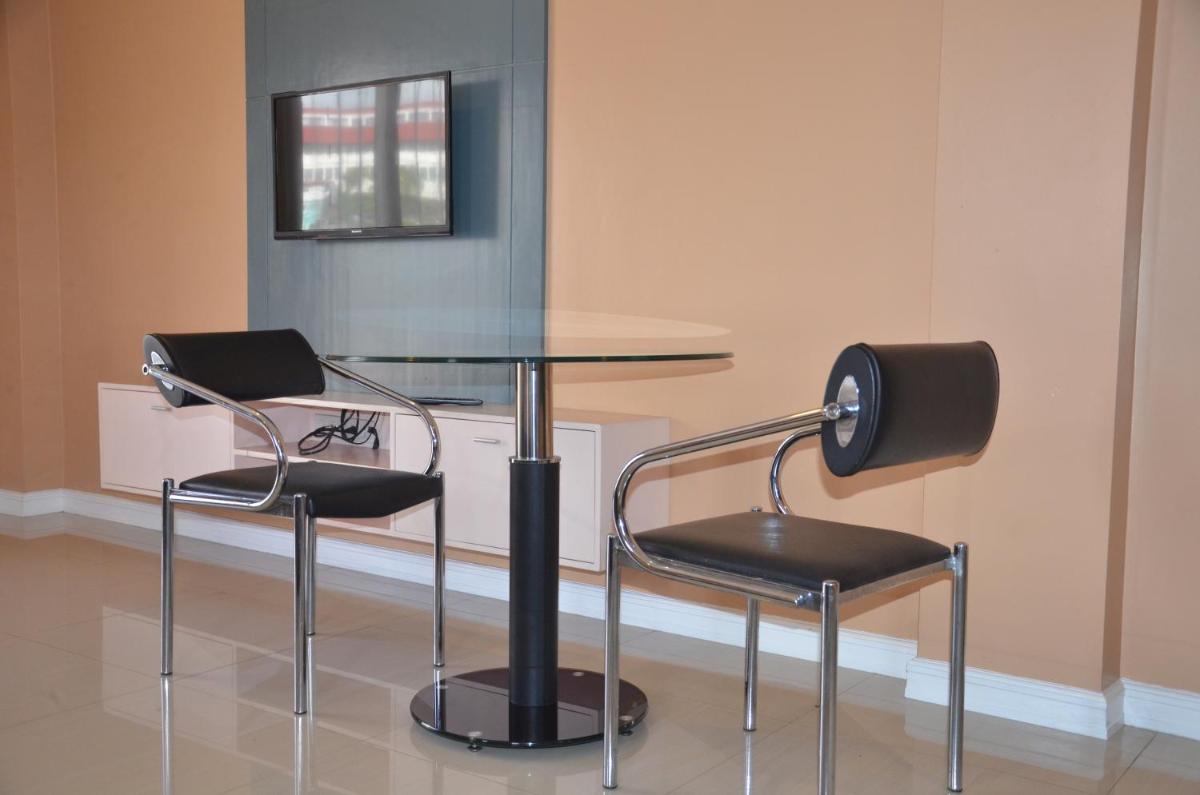 RL Veranda Suite - Housity