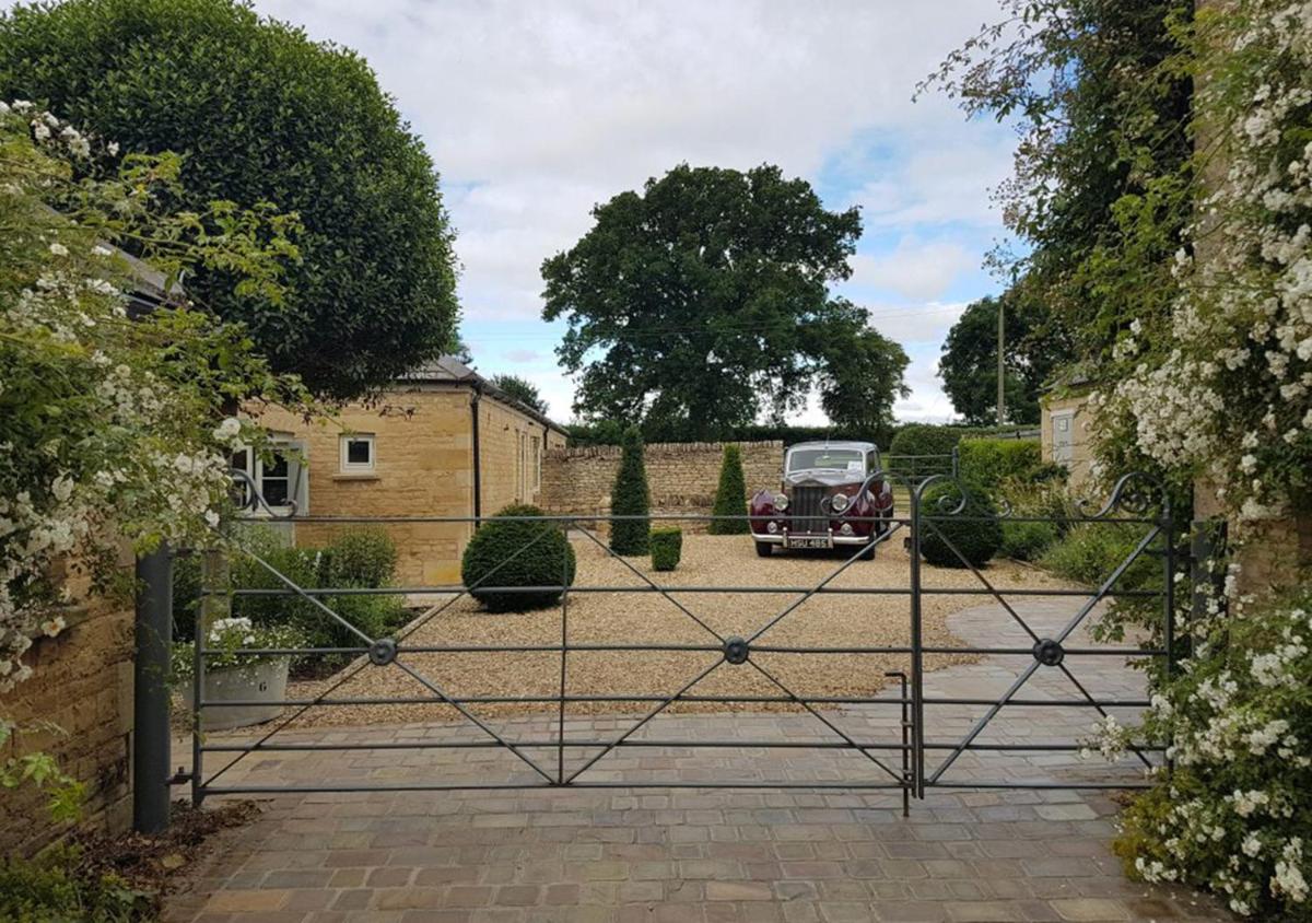 Pea Cottage - Housity