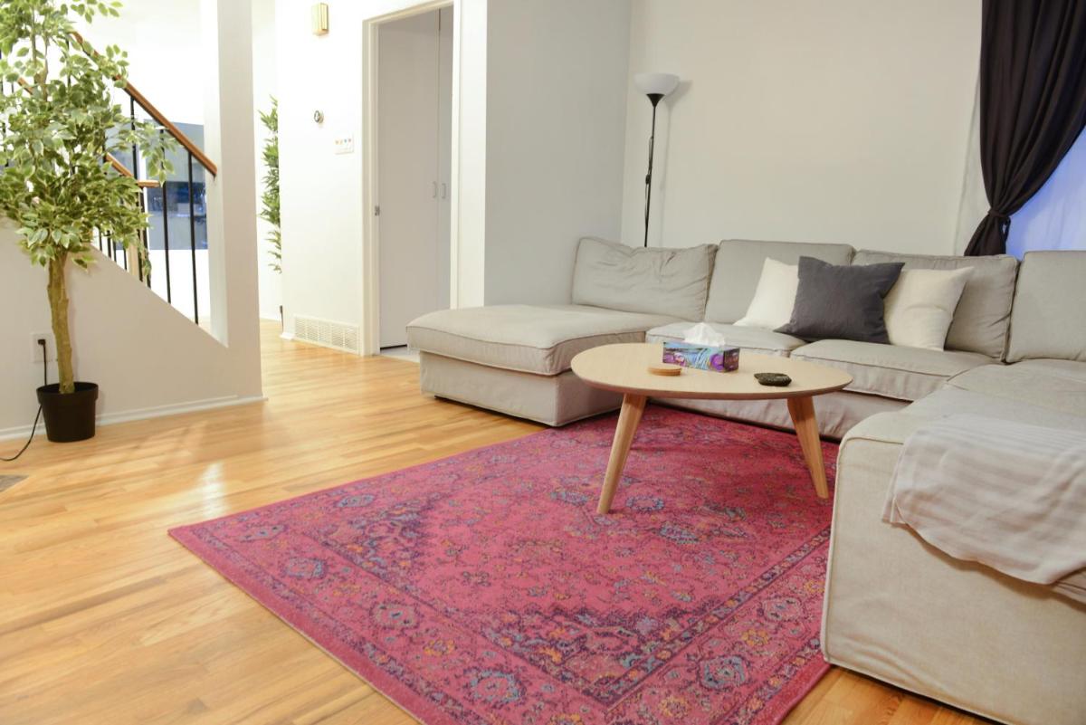 JstLikeHome - Getaway - Housity