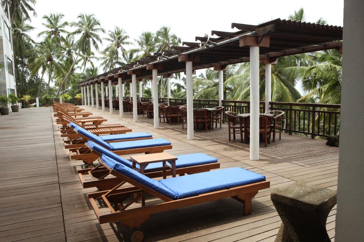 Gokulam Grand Turtle On The Beach - Housity