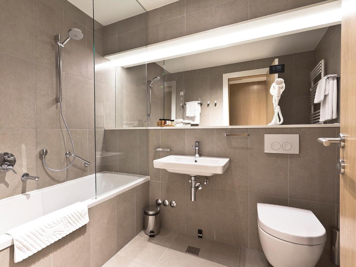 Park Boutique Hotel - Housity