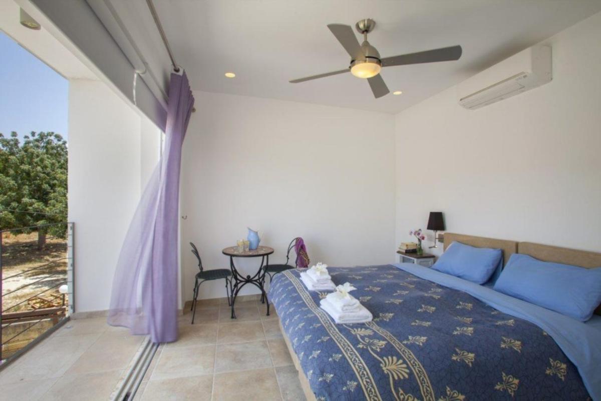 Messogi Cottage “Beautiful Quaint Cottage�? - Housity