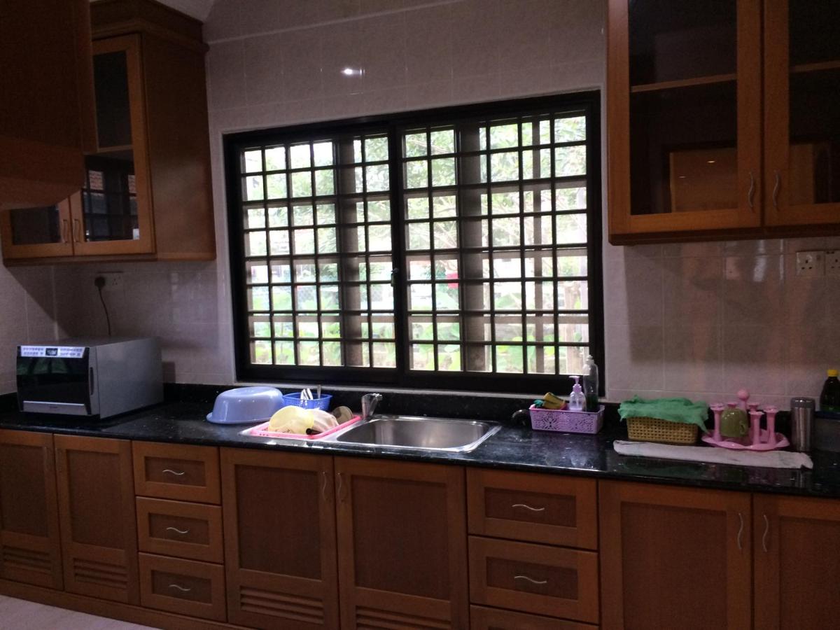 Suitetrails - Golden Swan Sibu Homestay