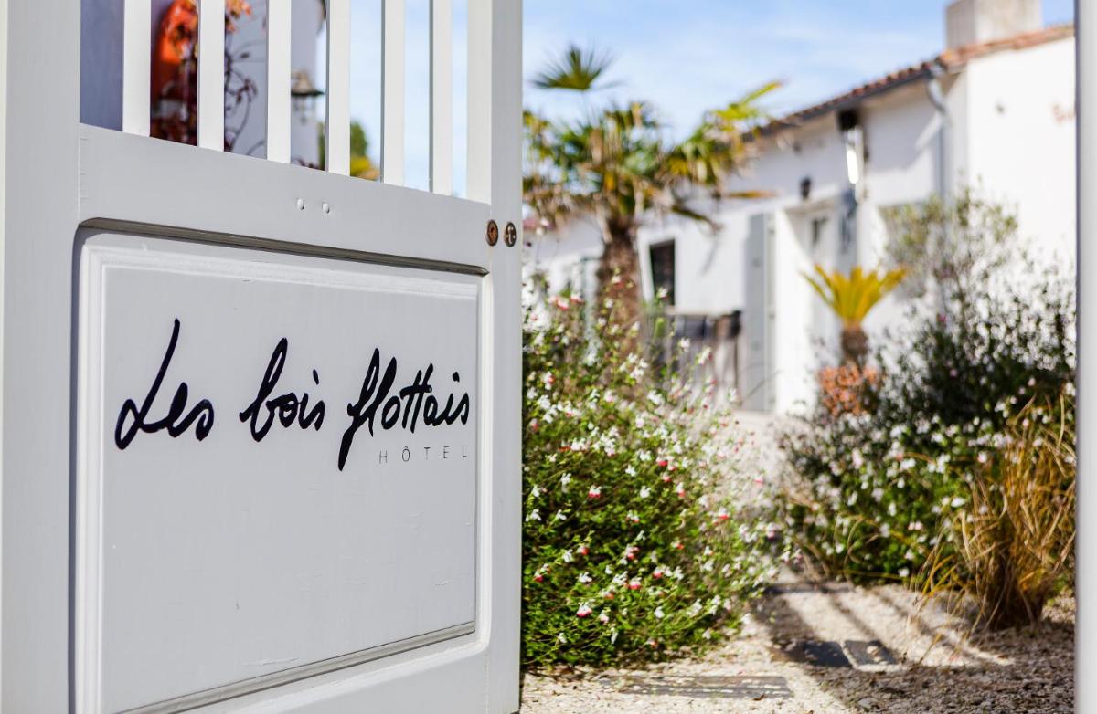 Photo de la galerie de l'établissement Hotel Les Bois Flottais, au Bois-Plage-en-Ré