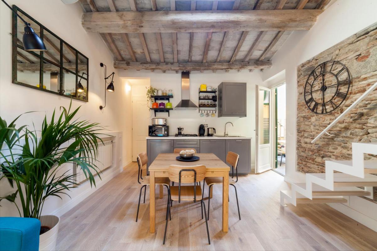 San Lorenzo with private terrace - Housity