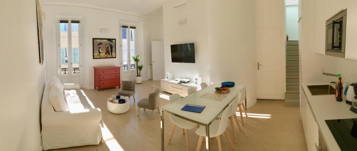 Apartment on Place Massena - Housity