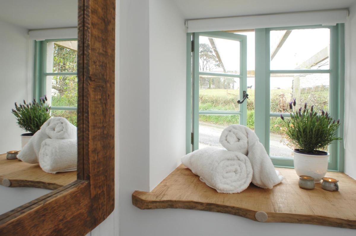 The Potting Shed - Housity