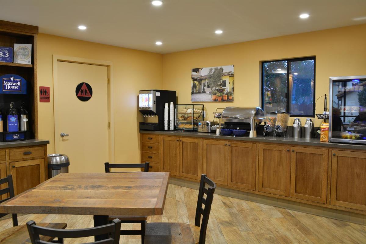 Casa Ojai Inn - Housity