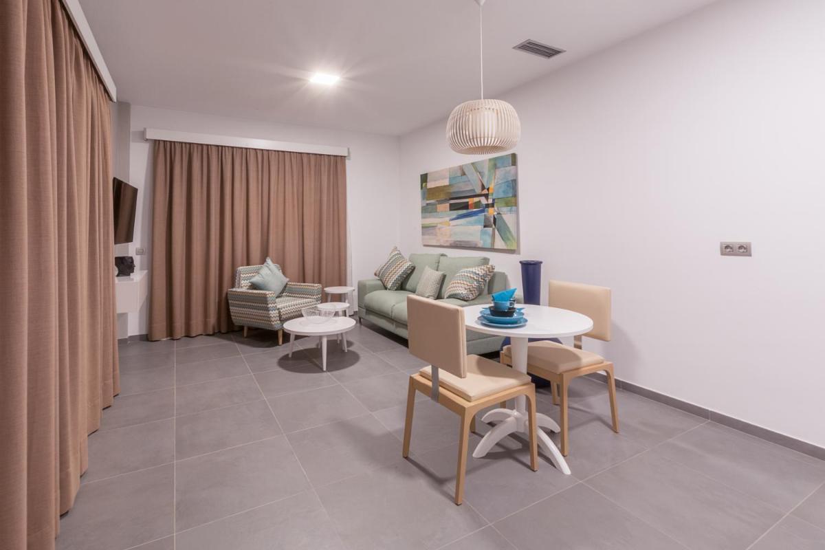 Zona de estar de Silvi Villas by TAM Resorts