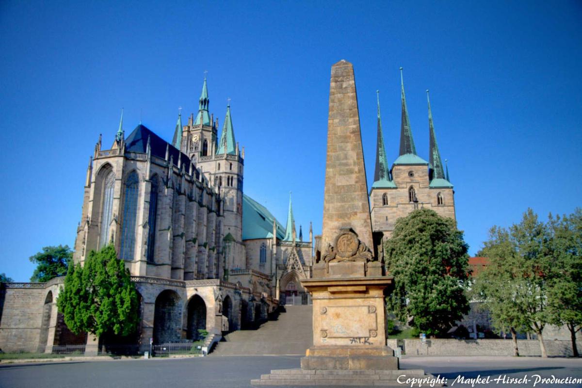 Ferienwohnung Rennsteigblick - Housity