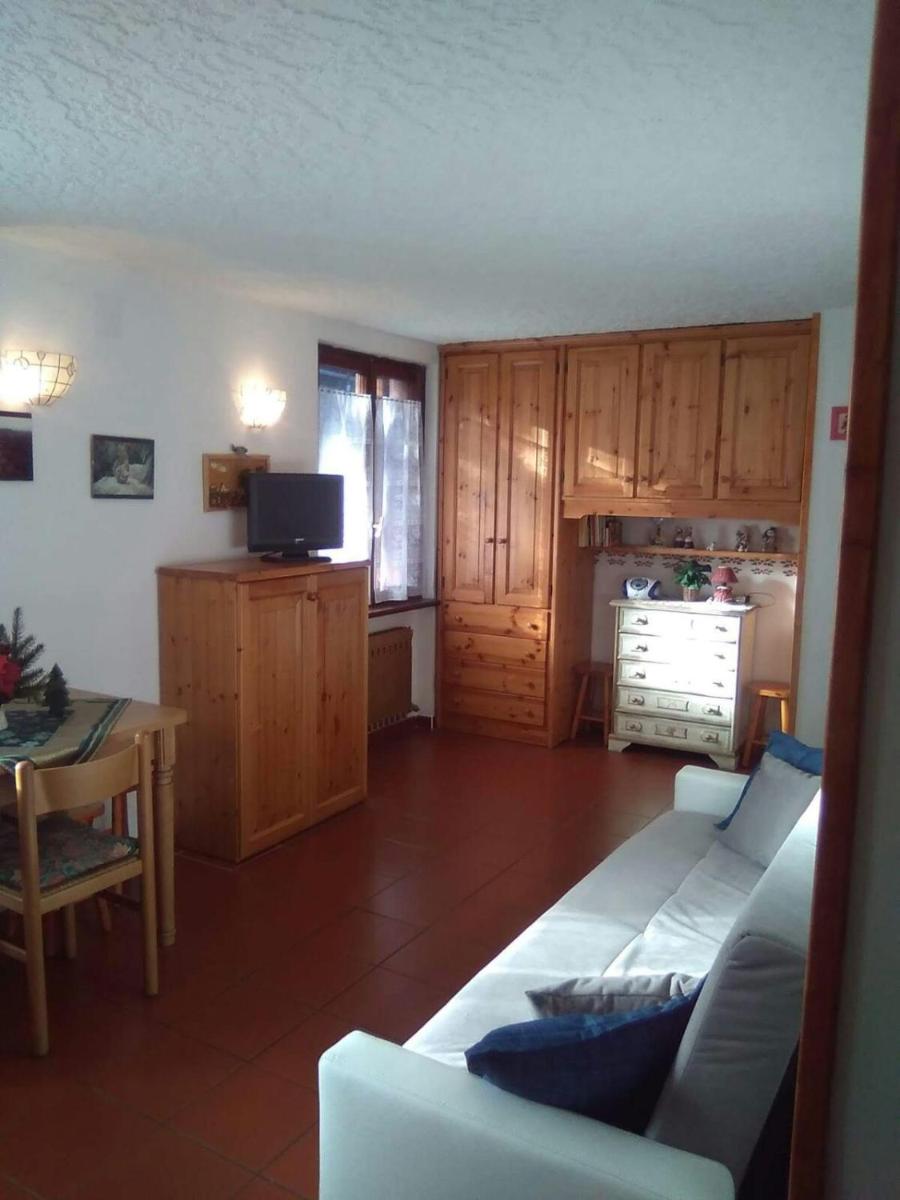 Delizioso Monolocale Residence Sun Valley - Housity