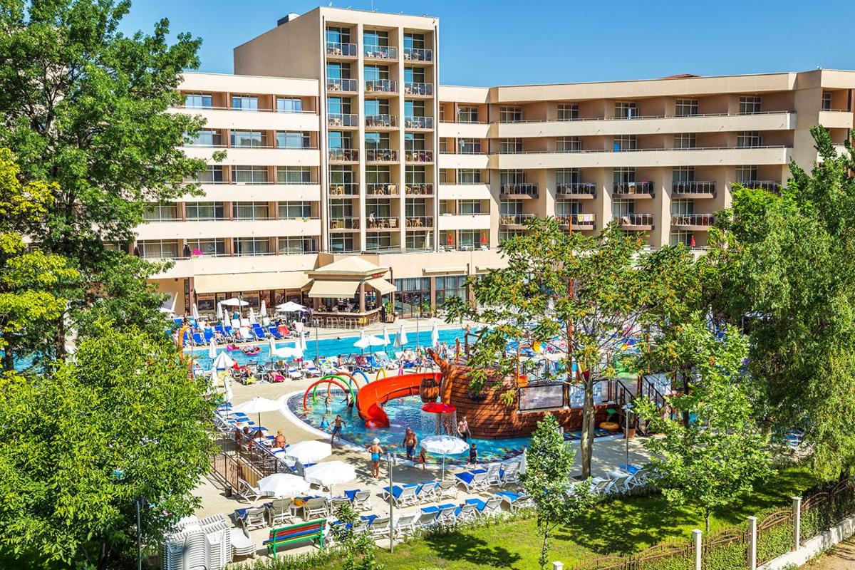 Hotel Laguna Park & Aqua Club - All Inclusive - Housity