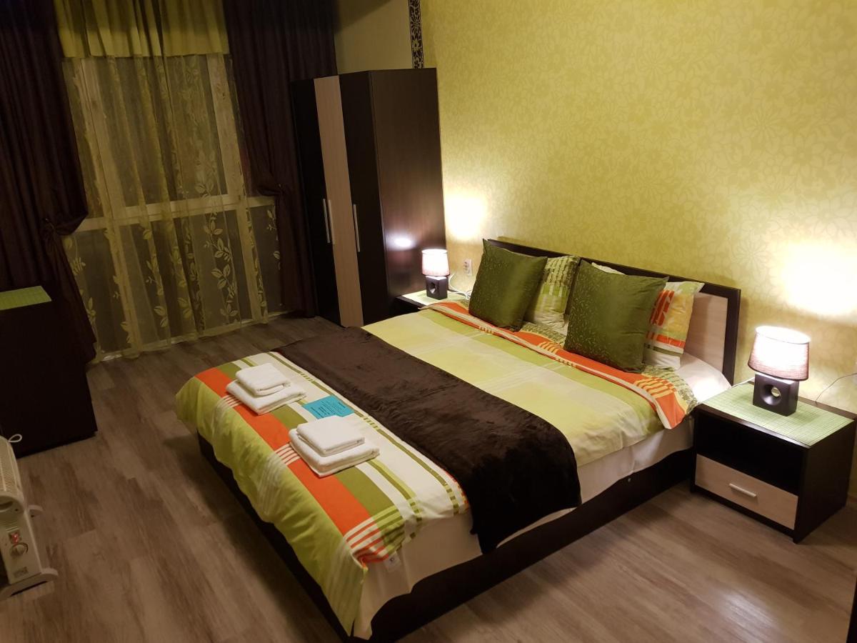 Apartments Vasil Levski - Housity