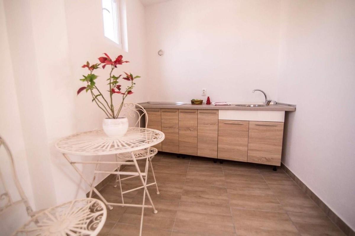 Sky Apartment - Housity
