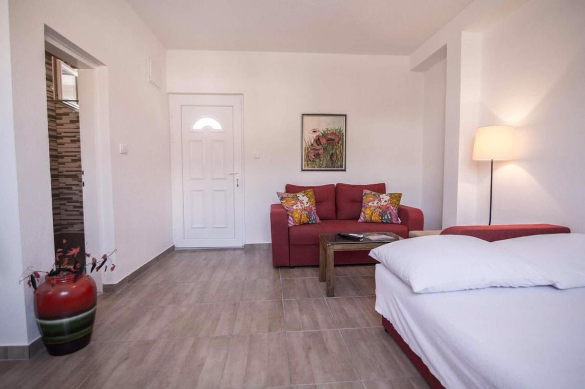 Sky Apartment - Housity