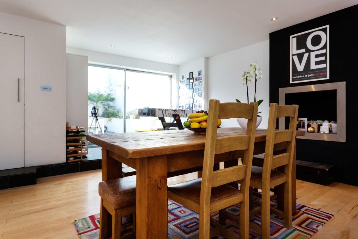 Veeve - Putney Mews House - Housity