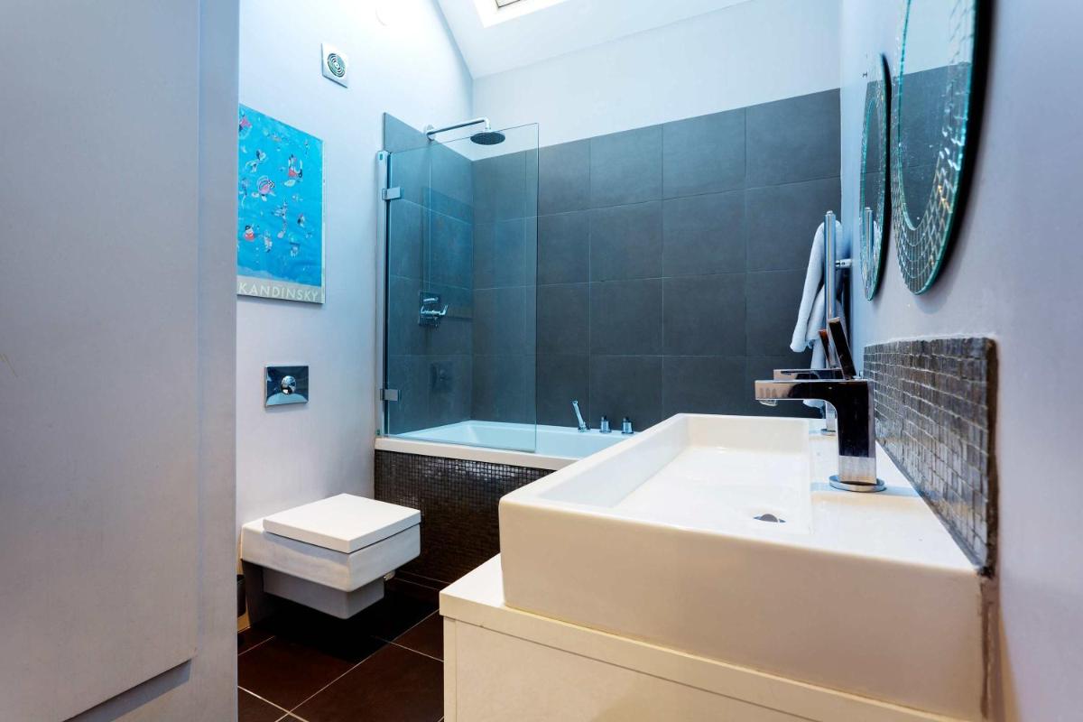 Veeve - Putney Mews House - Housity