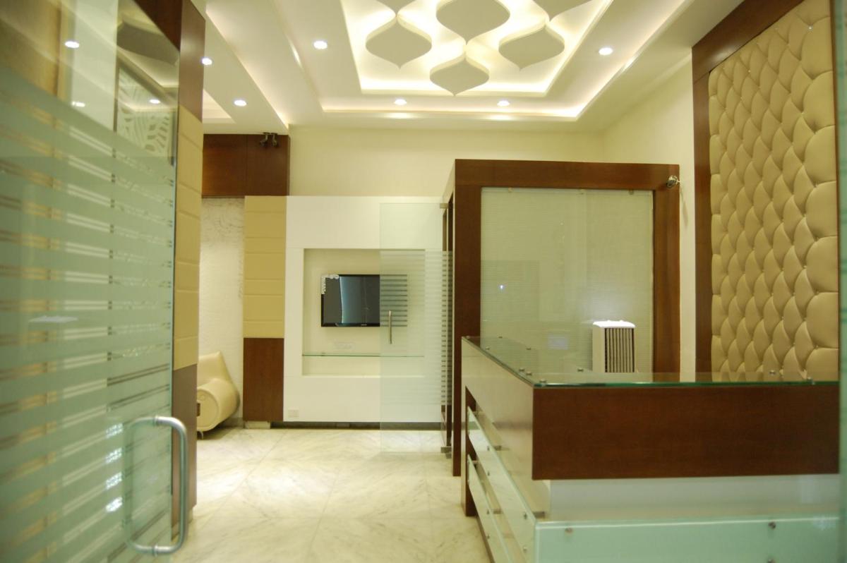 Hotel Purva - Housity