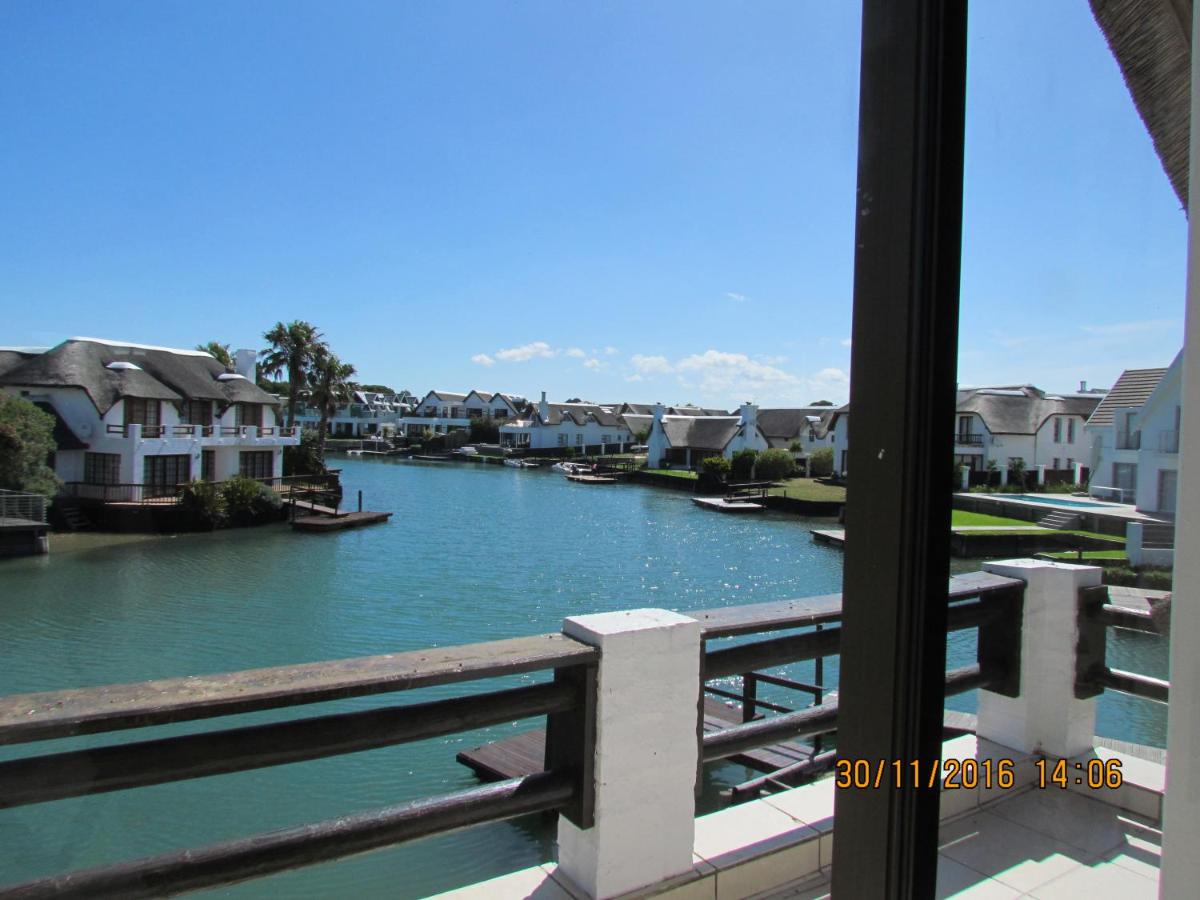 St Francis Bay House On The Canal - Housity