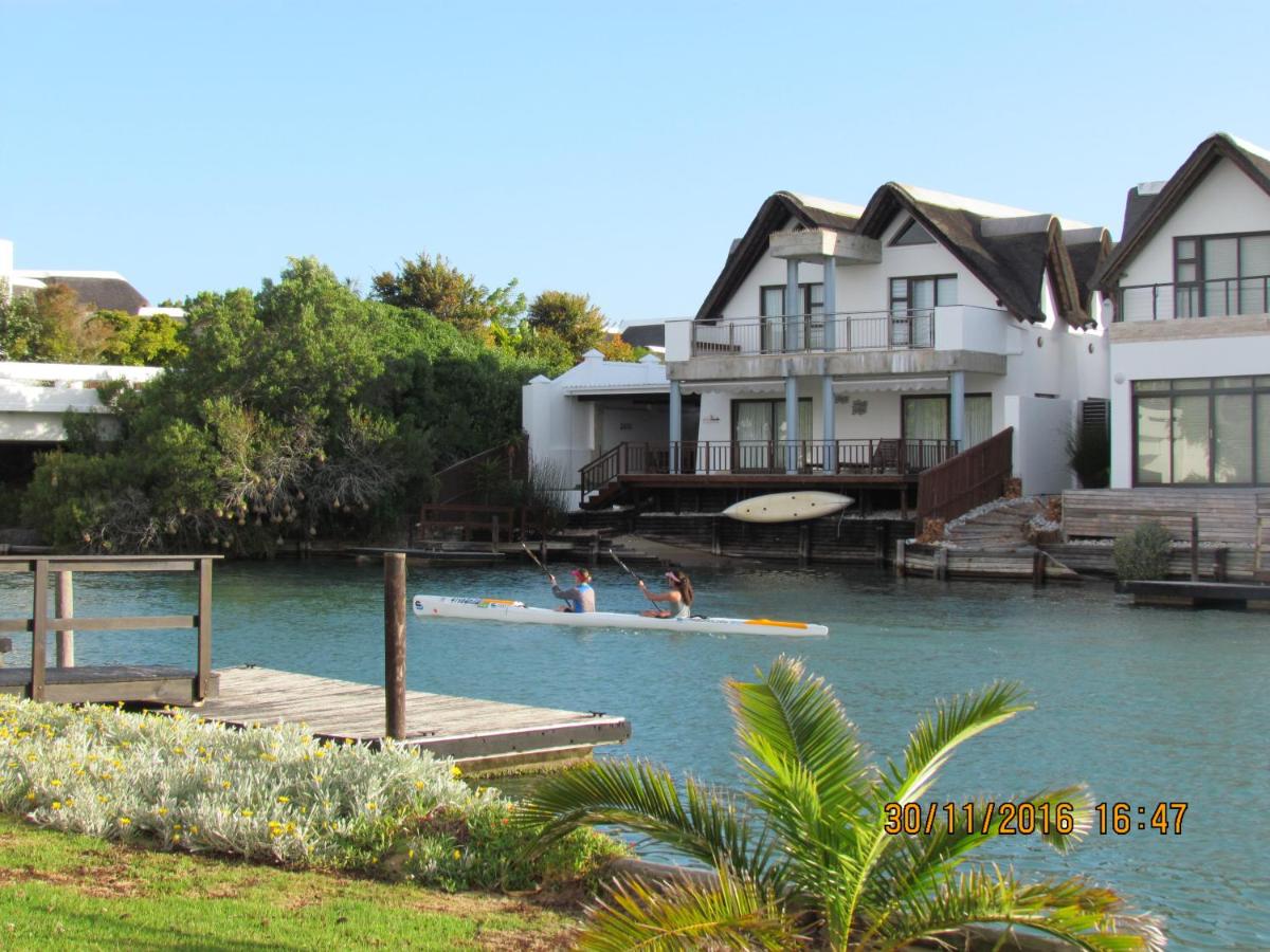 St Francis Bay House On The Canal - Housity