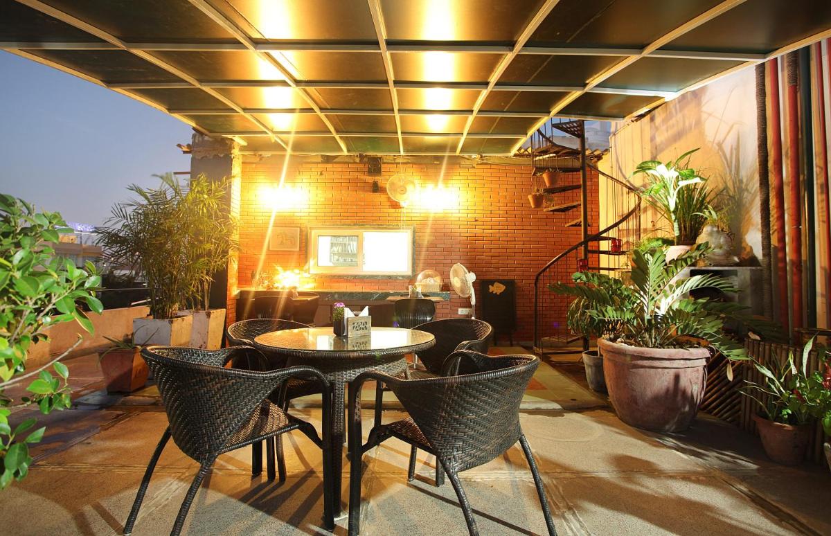 Perch Service Apartments - Sector 40 - Housity