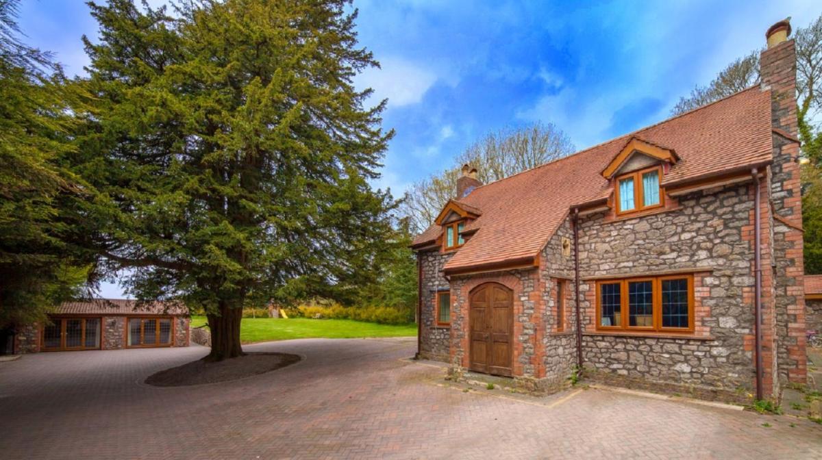 Acorns Old Farm - Housity