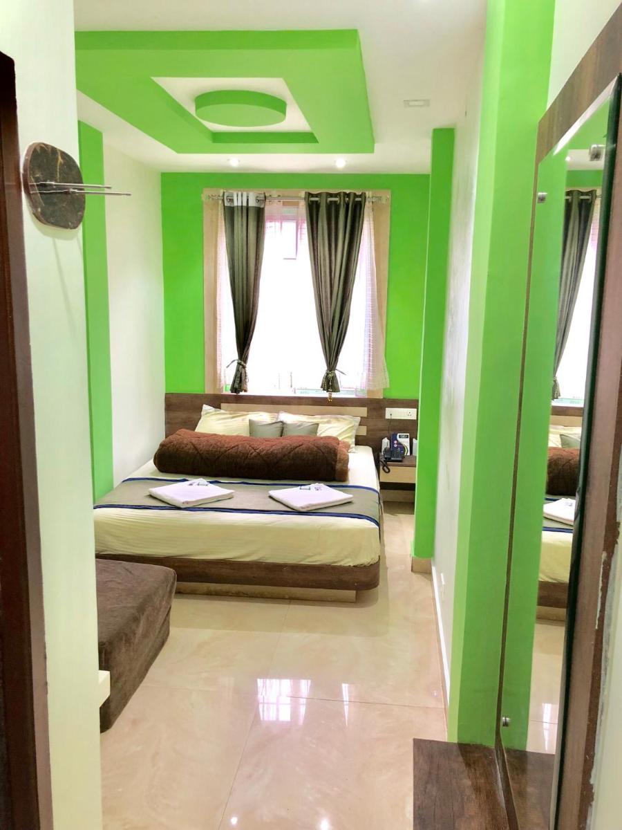 Hotel Landmark - Housity