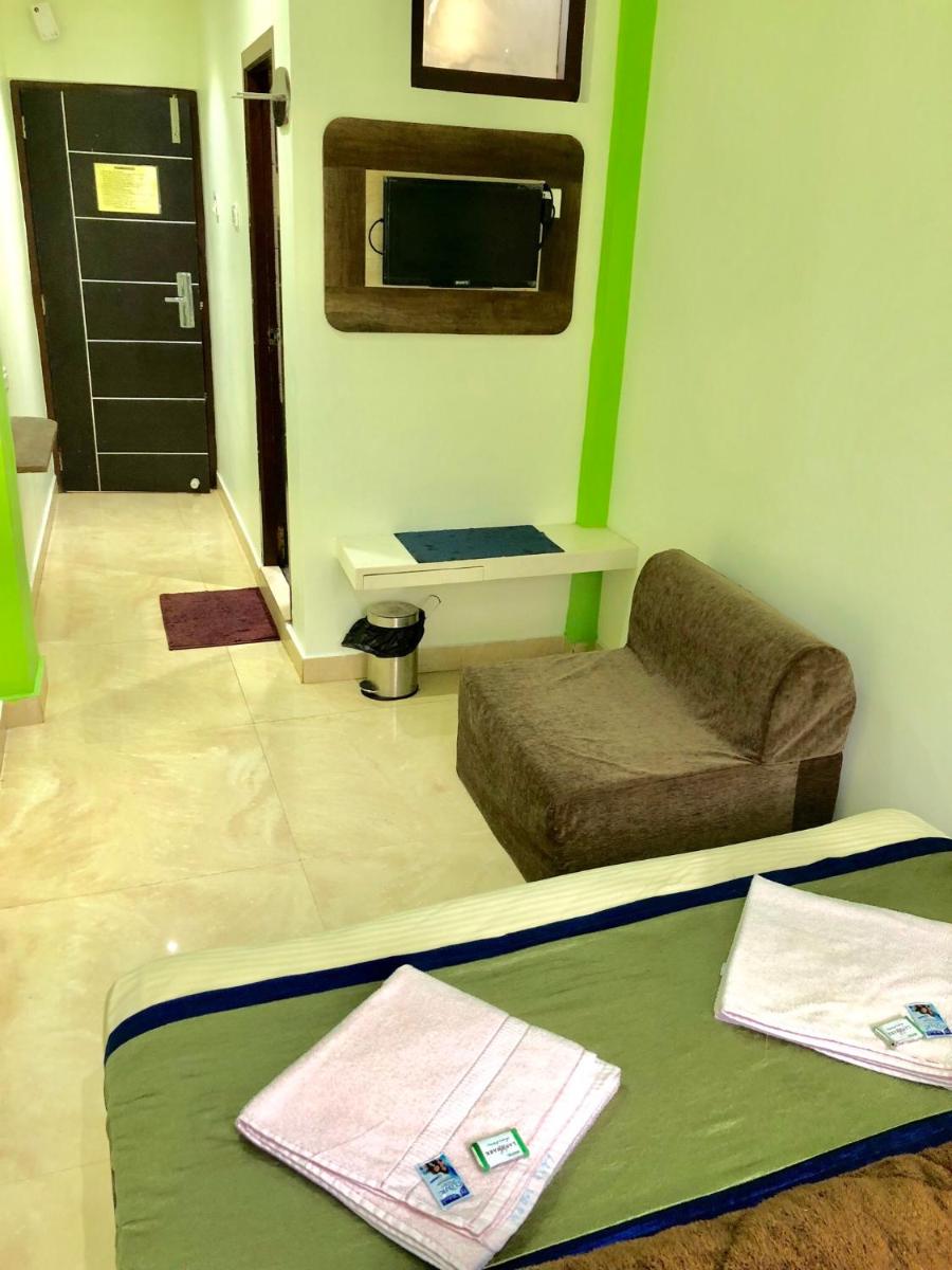 Hotel Landmark - Housity