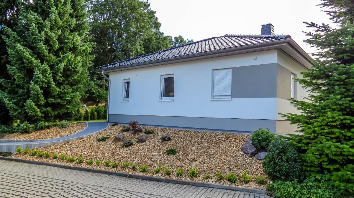 Ferienhaus im Erzgebirge - Housity