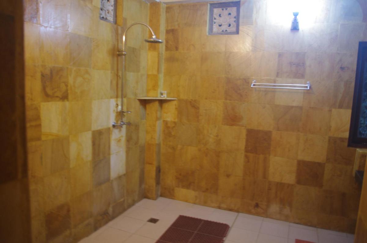 Shangrilah Villas - Housity