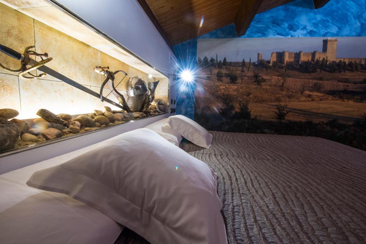 Cama o camas de una habitación en Hotel SPA El Lagar de Isilla