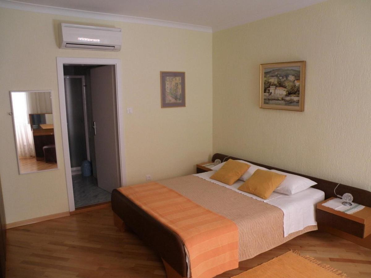 Rooms Alida - Housity