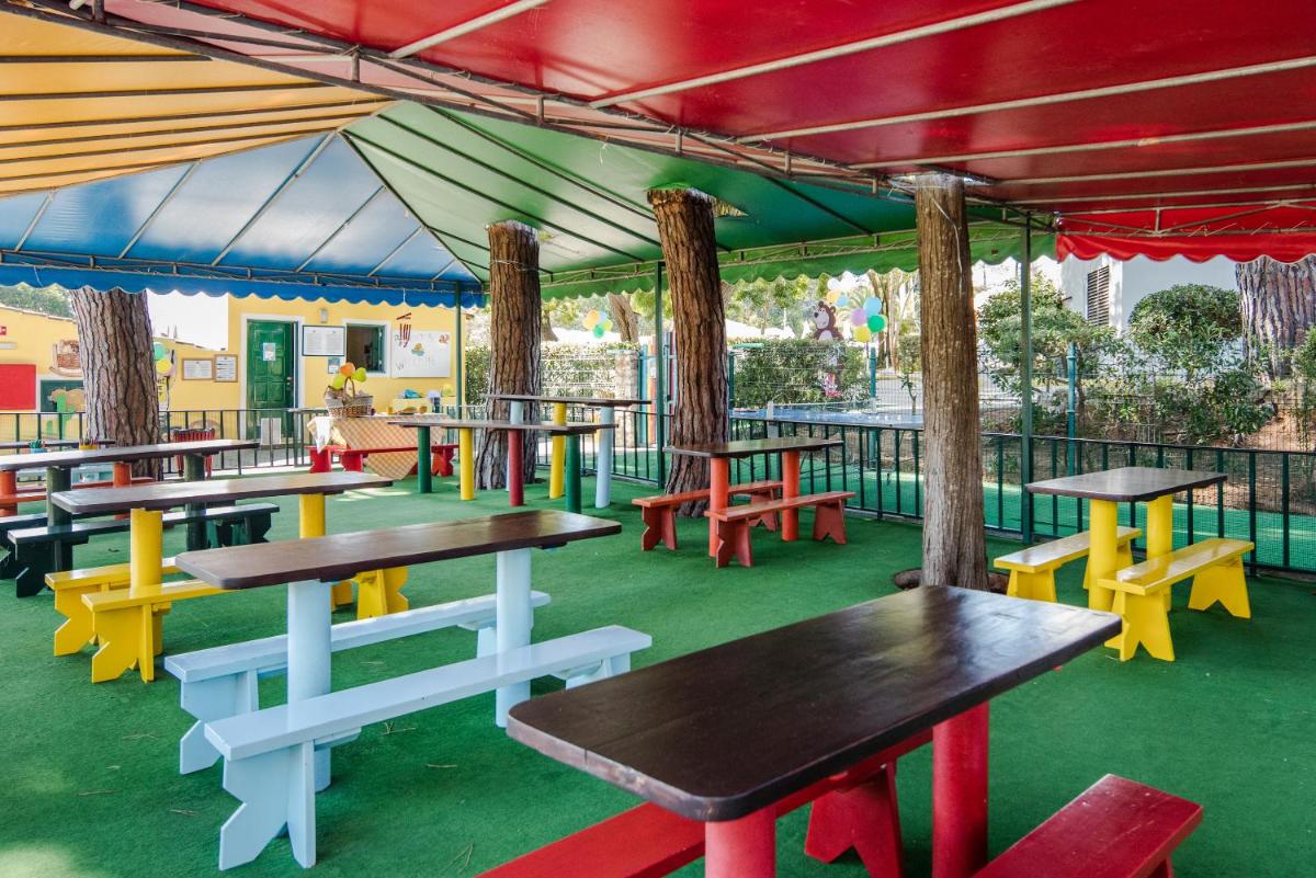 Um restaurante ou outro lugar para comer em Penina Hotel & Golf Resort