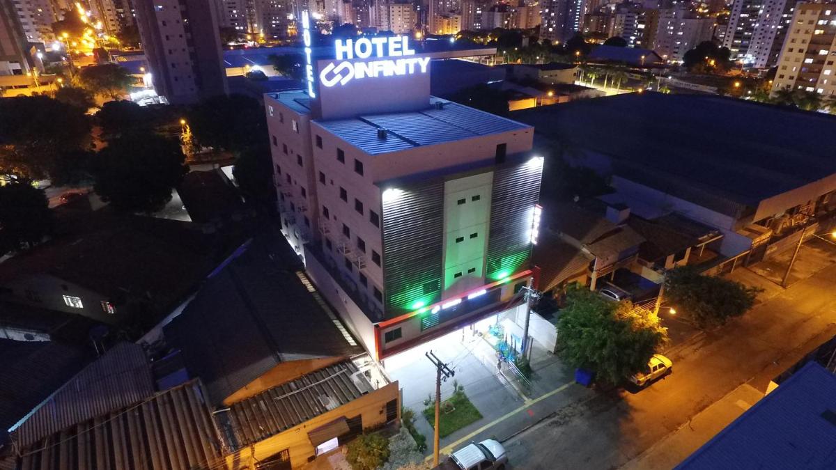 Infinity Hotel - Housity