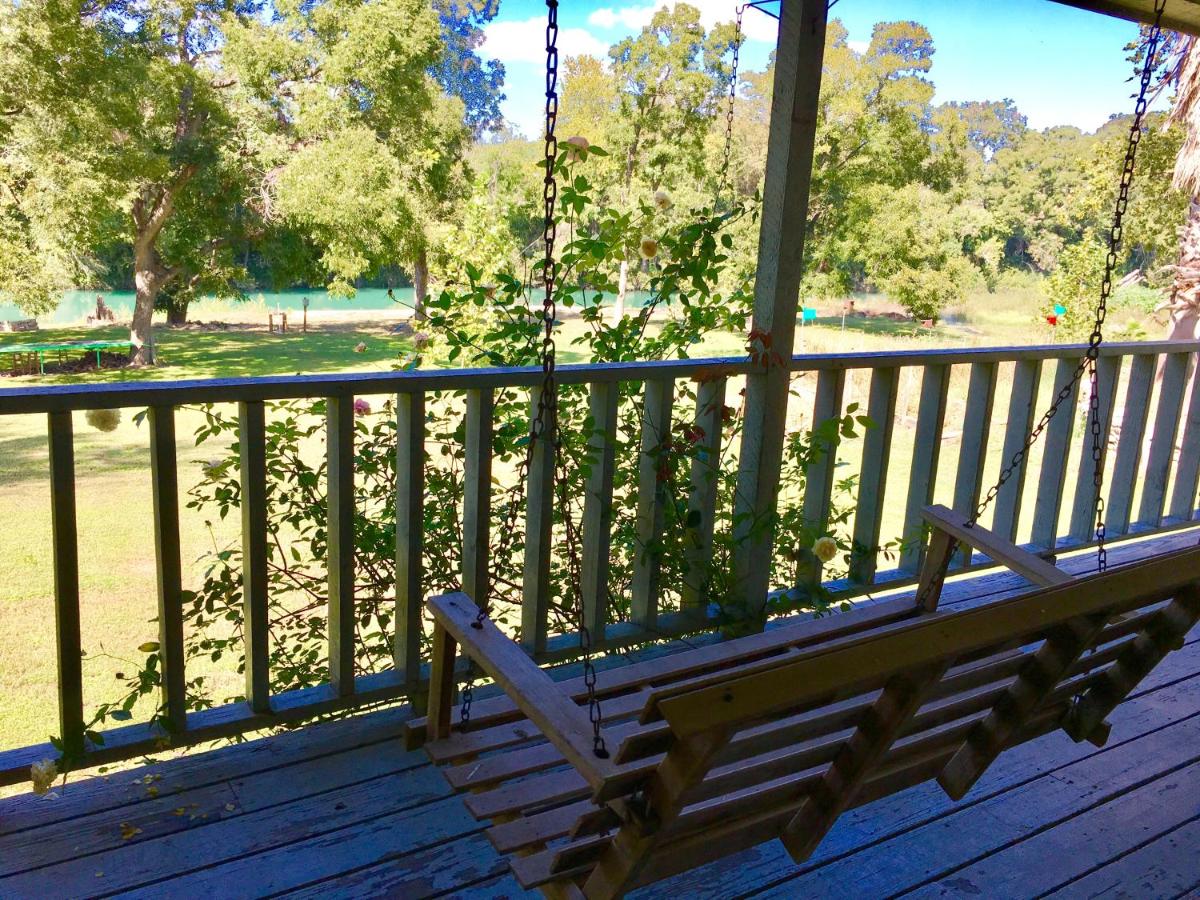 The River House - Housity