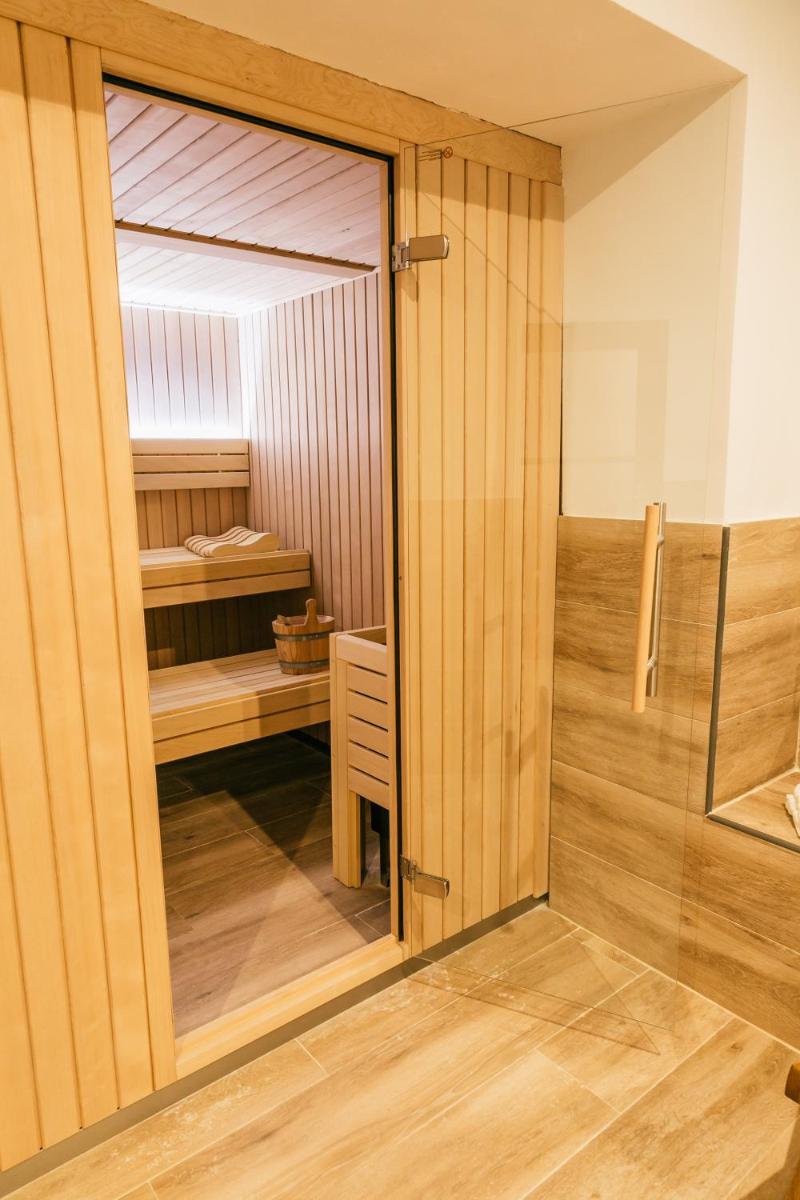 Un baño de Hotel El Guía