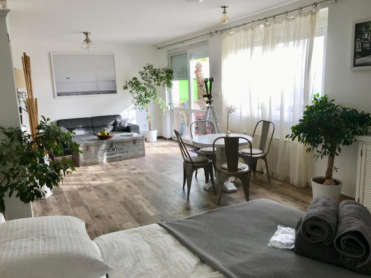 Vista Suites 1-2 - Housity