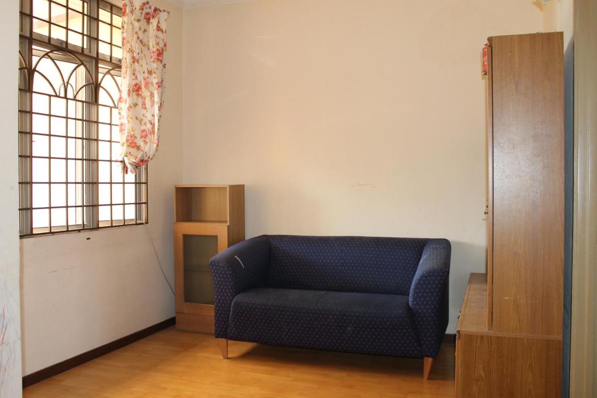 Nilai Impian Homestay @ Dillenia - Housity