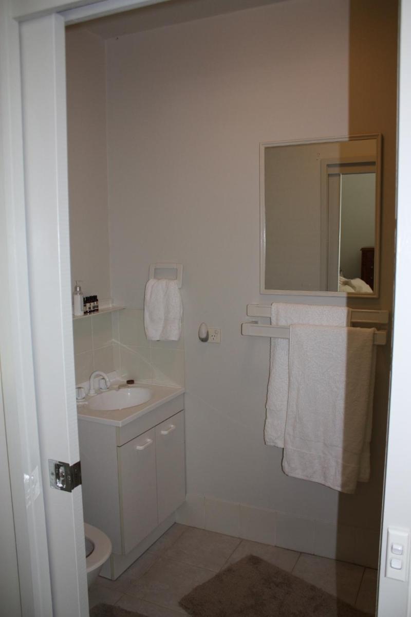 Mandalay House - Housity