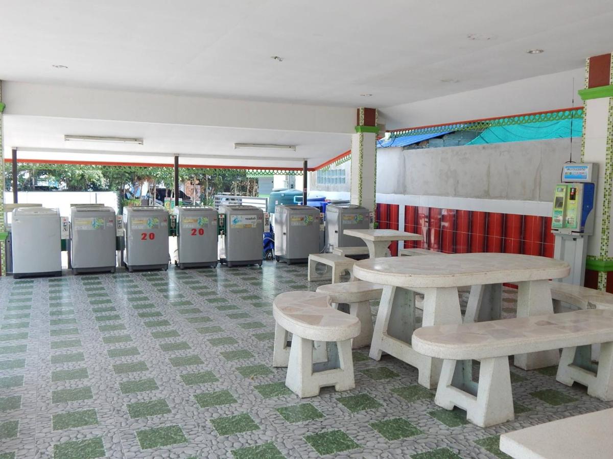 D5 Hotel สาขา หนองตำลึง - Hizvo