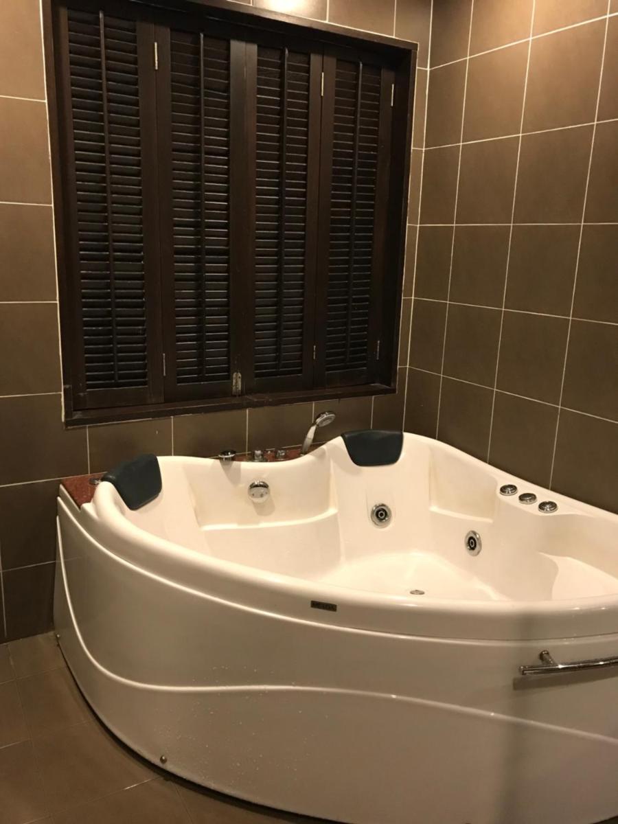 Gold Coast Morib Mickey House - Housity
