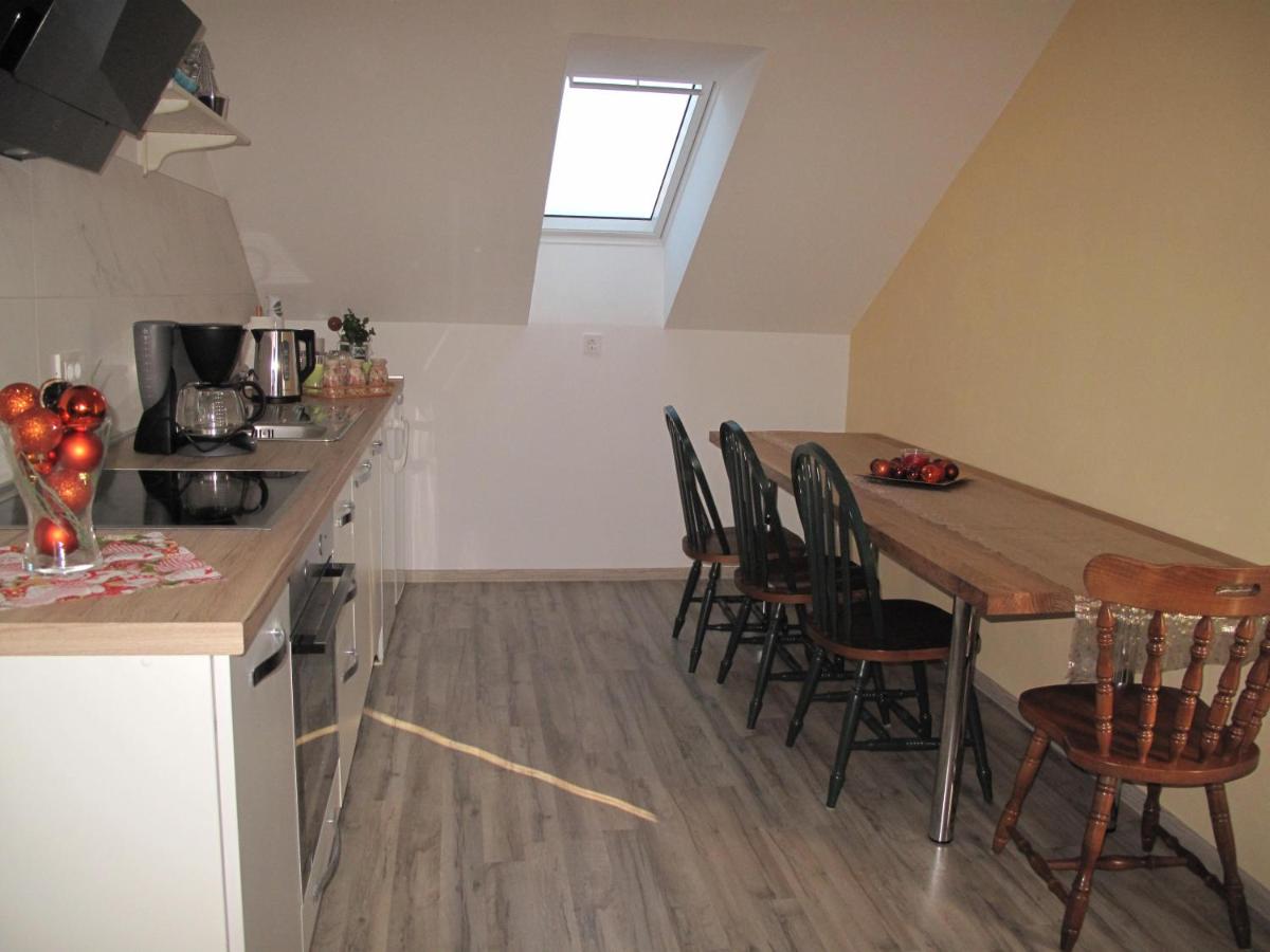 Guesthouse Ursula - Housity