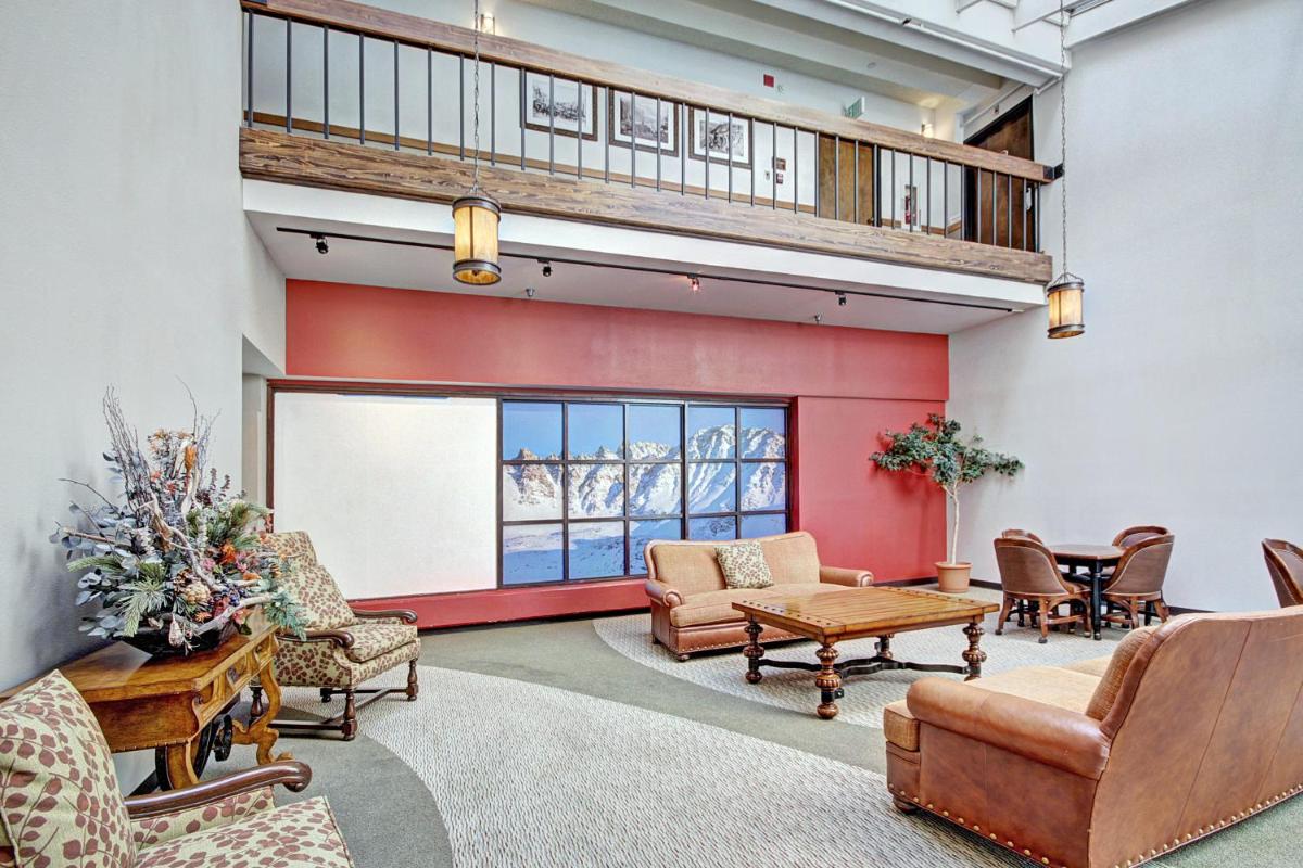 Village at Breckenridge Resort - Housity