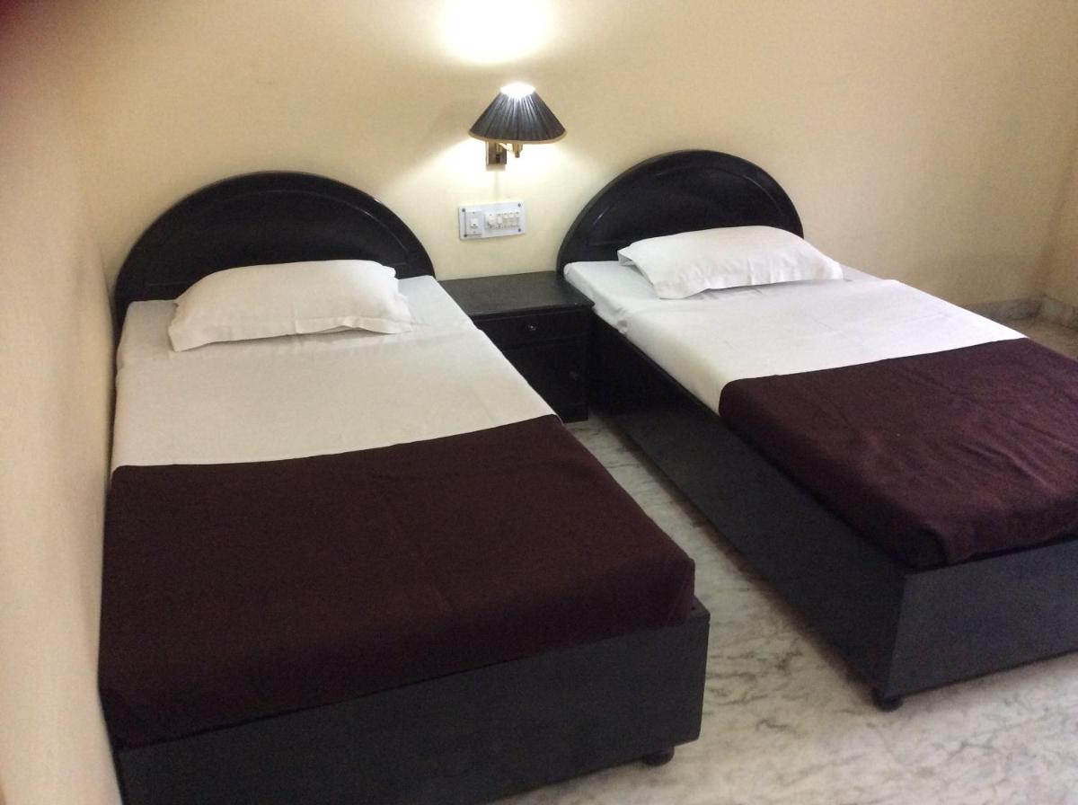 Hotel Marble Palace - Housity