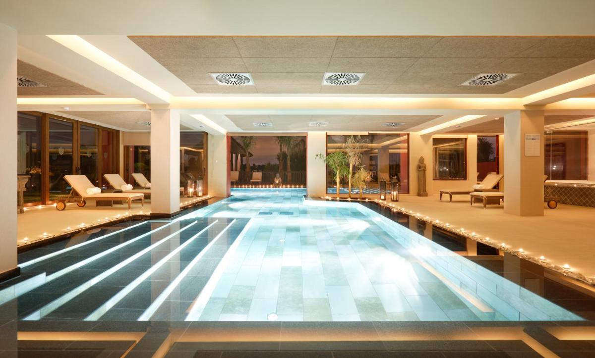 Piscina en o cerca de Asia Gardens Hotel & Thai Spa, a Royal Hideaway Hotel