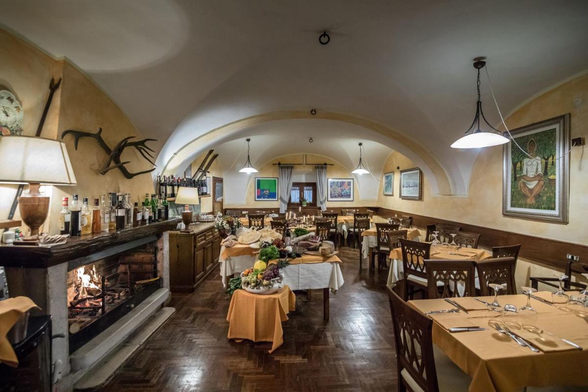 Albergo il Plistia - Housity